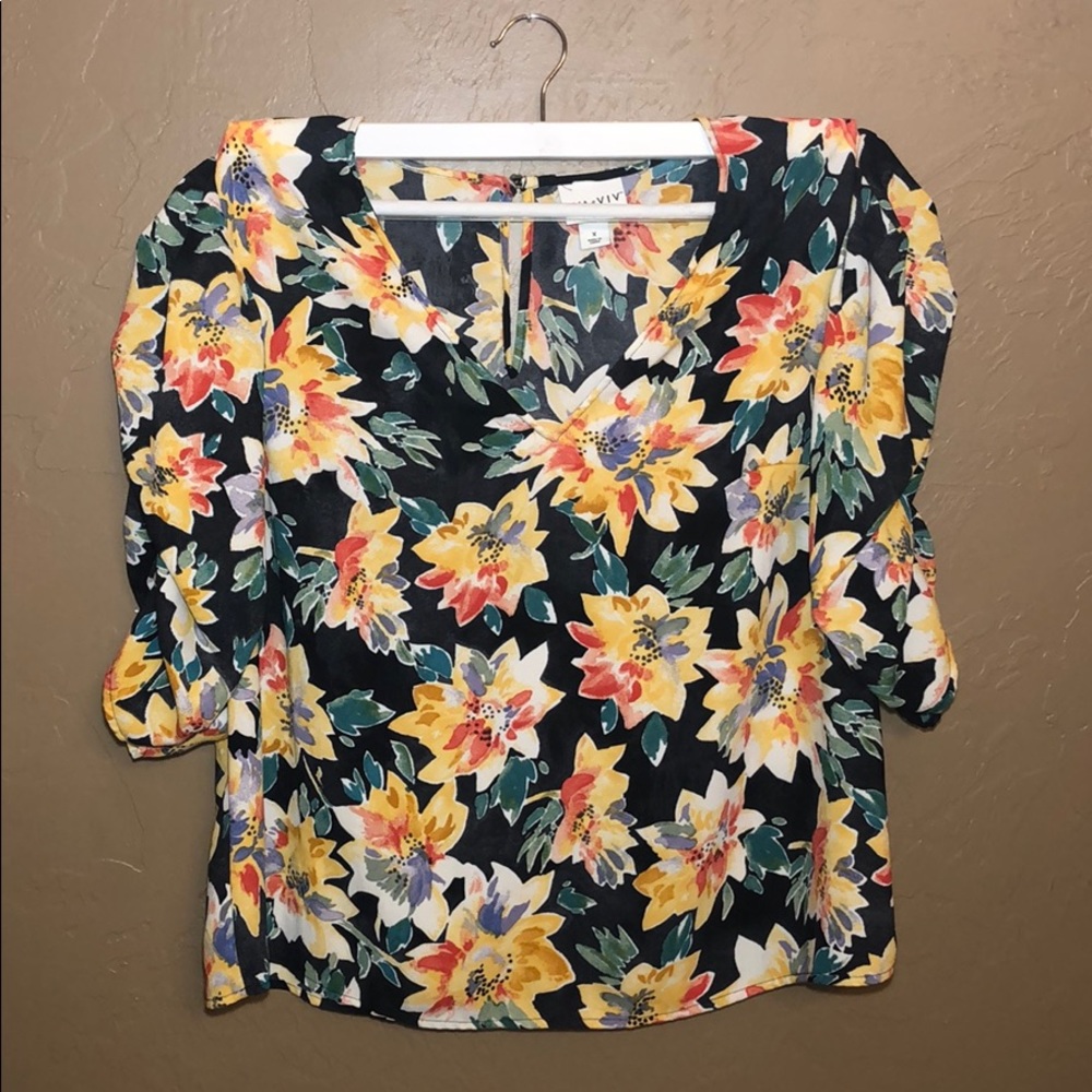 Funky floral Ava & Viv top